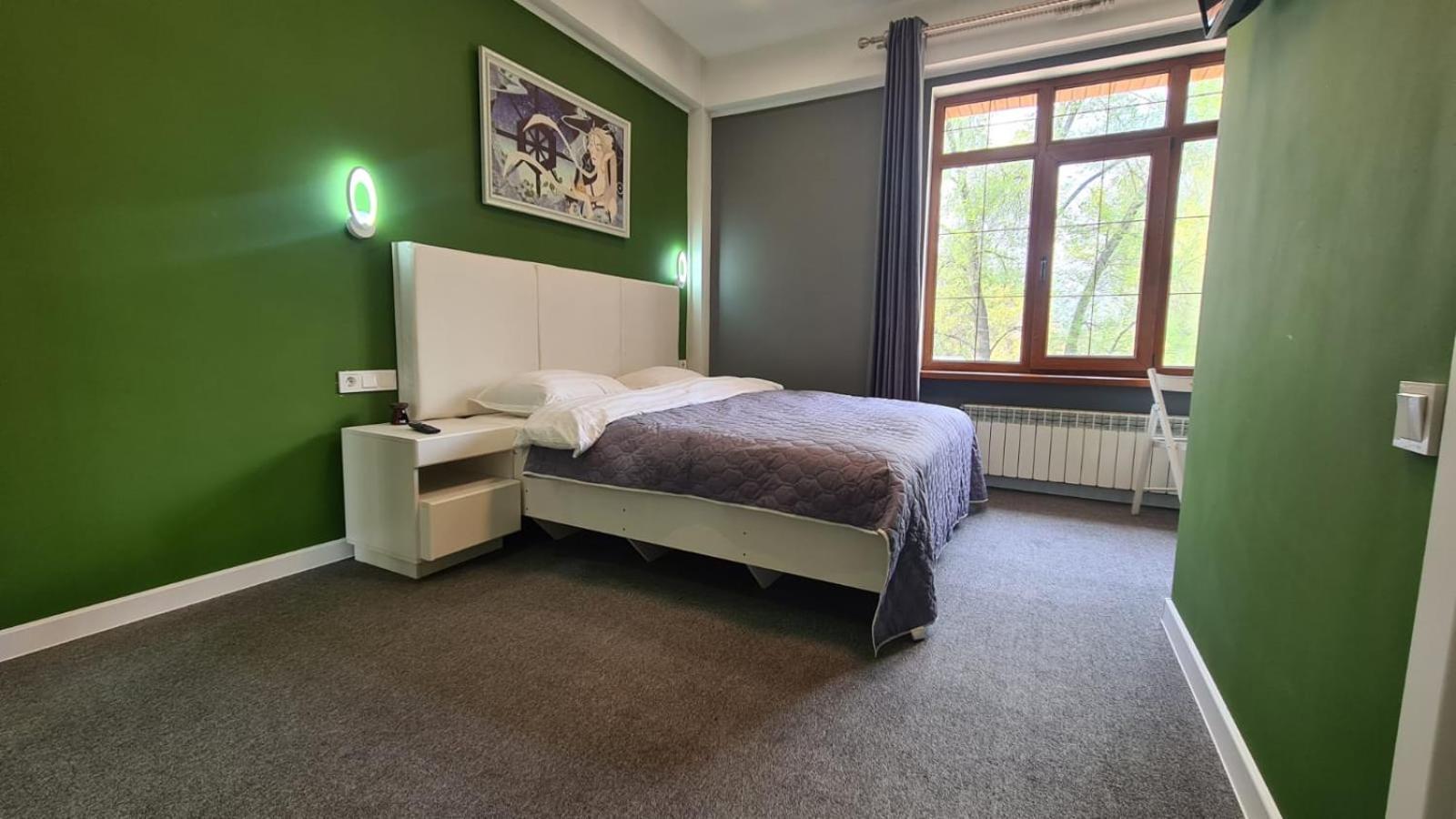 Cryptohotel.Club Almatî Cameră foto